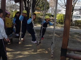 園外保育で城西公園に行きました。