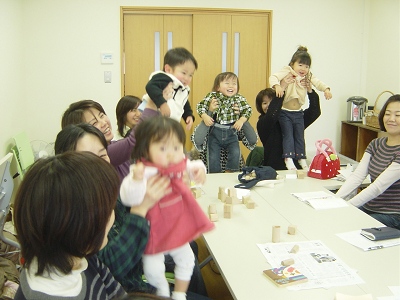 子育てサークルの学習会